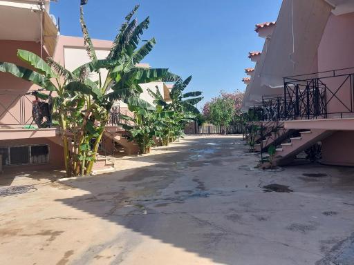 AK VILLAGE ROOMS - Housity
