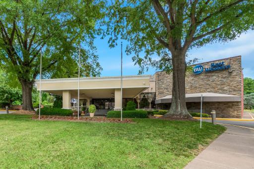 Best Western Fairfax City - Housity