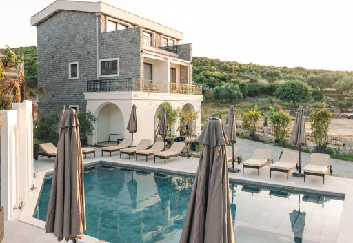 CAROLEA VILLAS - Housity