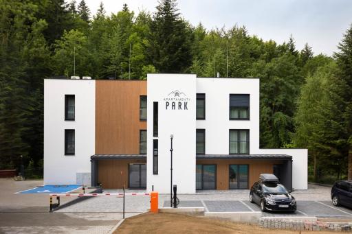 PARK APARTAMENTY Krynica Zdrój - Housity