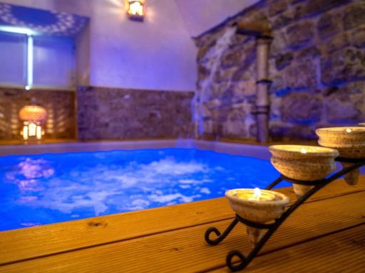 Cuturissi Hospitality & Wellnees - Housity