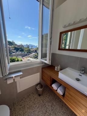 Romantic garden sea view Nervi - Housity