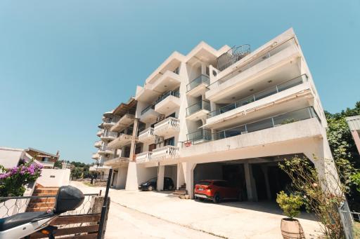 Apartments FourRoses - Housity