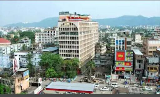 Hotel Rajmahal - Housity