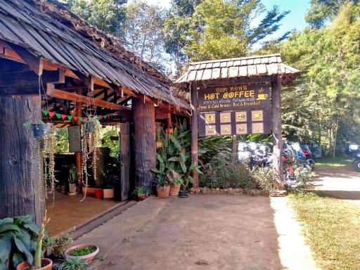 Hot Coffee Guest House and Resort - Housity