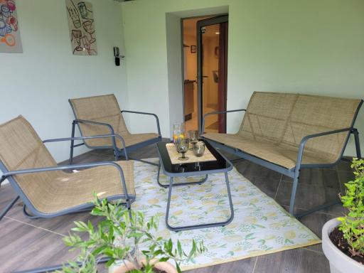 Appartement cosy avec terrasse privée et parking - Housity