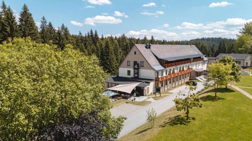Waldhotel Vogtland - Housity