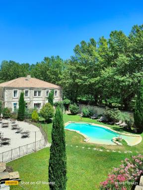 Auberge Du Parc - Housity