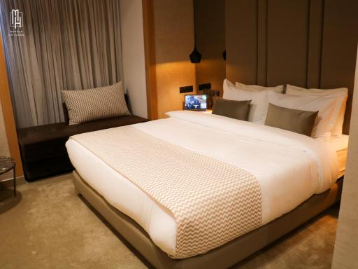 MH HOTEL LA CASA - Housity