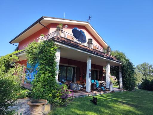 Villa Chiara Affascinante Villino - Housity