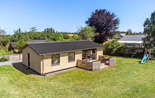 Beachfront Travel Proud 2 Bedroom Nice Home In Rødby - Housity
