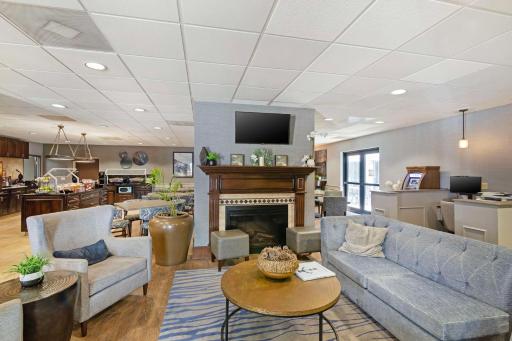 Best Western Savannah Historic District - Housity