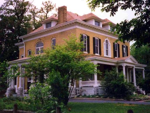 Beall Mansion An Elegant Bed & Breakfast Inn - Housity