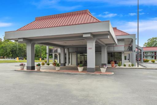 Red Roof Inn Wilmington NC - Housity