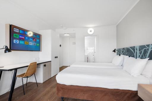 The Plaza Hotel Kalgoorlie - Housity