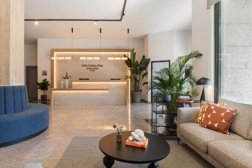 Hotel Santiago Plaza Affiliated by Meliá - Housity