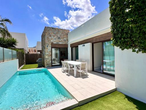 Cozy Stylish Villa - Housity