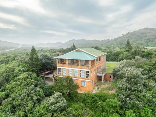 Mgwalana River Lodge - Housity