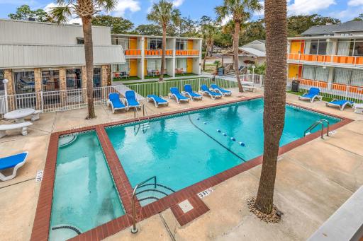 Holiday Shores Myrtle Beach - Housity