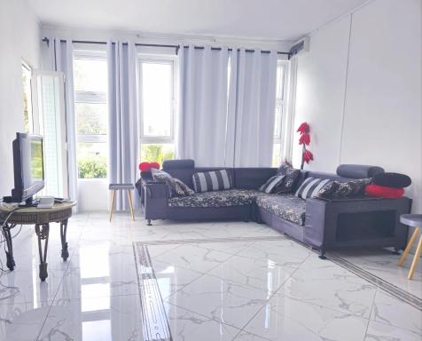 Lovely brand new luxury 2-bedroom apartment in Vacoas, Mauritius - Housity