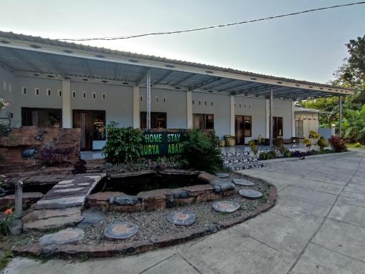 Surya Abadi Homestay Syariah RedPartner - Housity