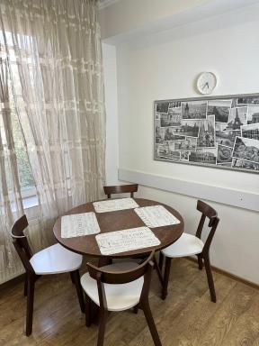 Apartment For Guests with Soul - Housity