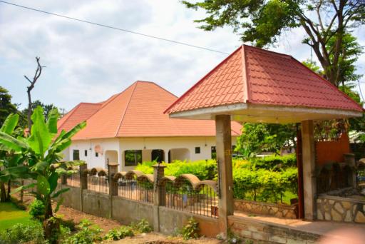 Parkbridge Resort - Housity