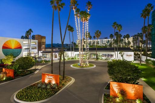 Town and Country San Diego - Housity