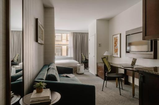 Club Quarters Hotel Faneuil Hall, Boston - Housity