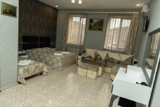 NoyemBurg hotel - Housity