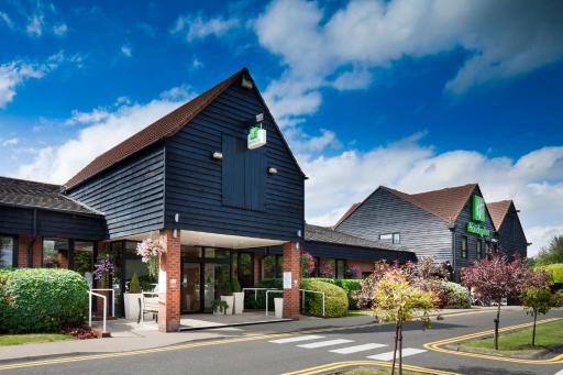 Holiday Inn Cambridge, an IHG Hotel - Housity