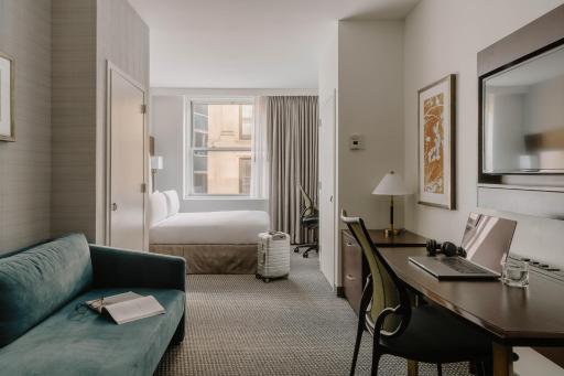 Club Quarters Hotel Faneuil Hall, Boston - Housity