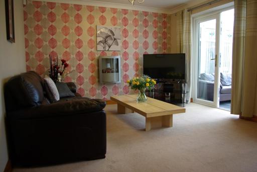 Portland Mews - 3 Bed Holiday Home By Premier Serviced Accommodation - Housity