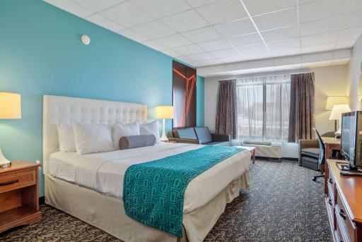 Elevation Inn & Suites, Trademark Collection by Wyndham - Housity