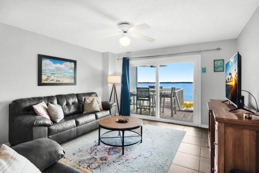 Boardwalk D6 - Housity