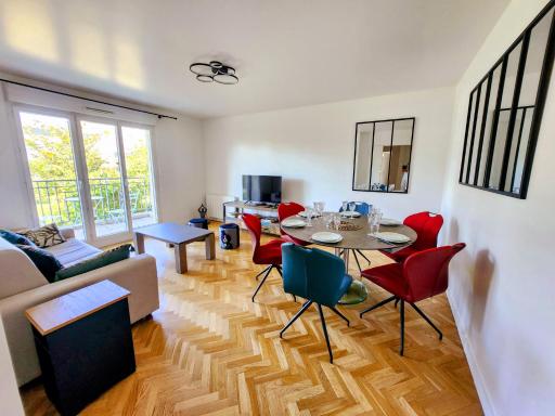 Cozy apartment, Balcon, Parking, 5' Disneyland - Housity