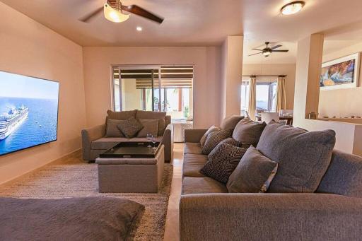 Luxury Ocean View Villa - Housity