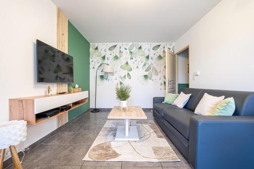 Spacieux - 4 pers' - Balcon - 2 lits - Parking - Housity