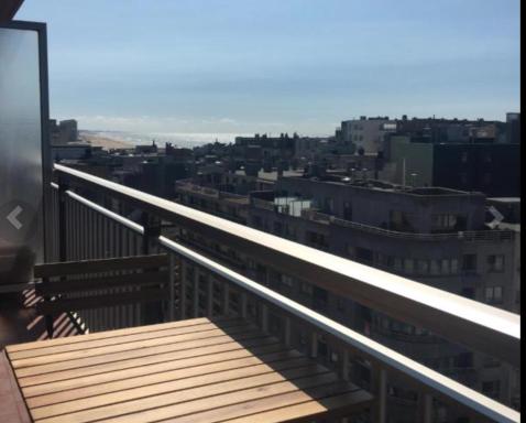 sea and city view with double terrace Flat C Oostende - Housity