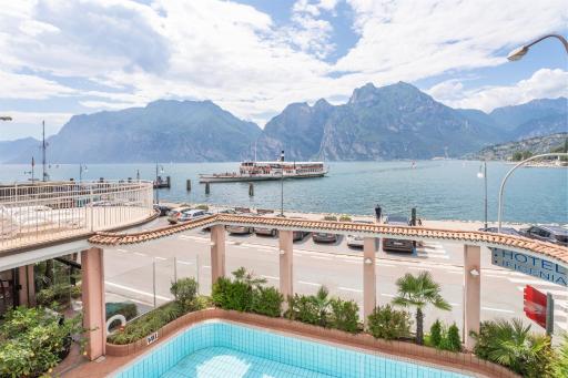 Lake Hotel Ifigenia - Housity