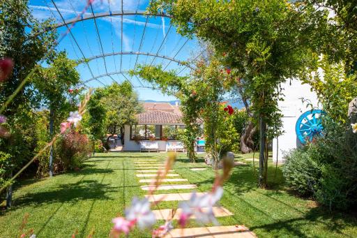 Hotel Ristorante S'Astore - Housity