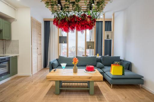 Jungle I Piata Unirii - Housity