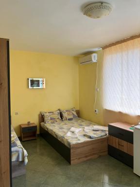 Guest Rooms Kotvаta - Housity