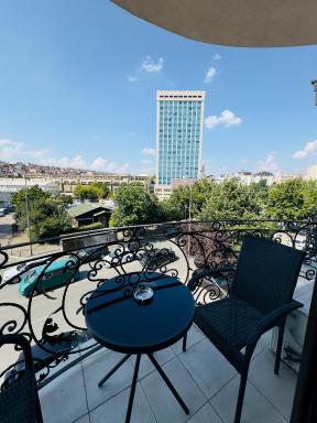 Hotel Real - Housity