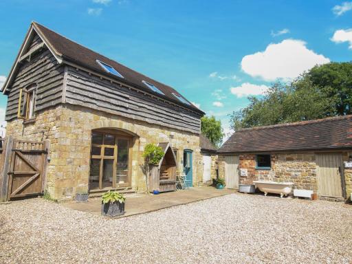 Foxholes Barn - Housity