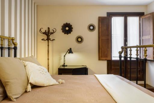 Amplio apartamento de montaña con terraza y WiFi - Housity