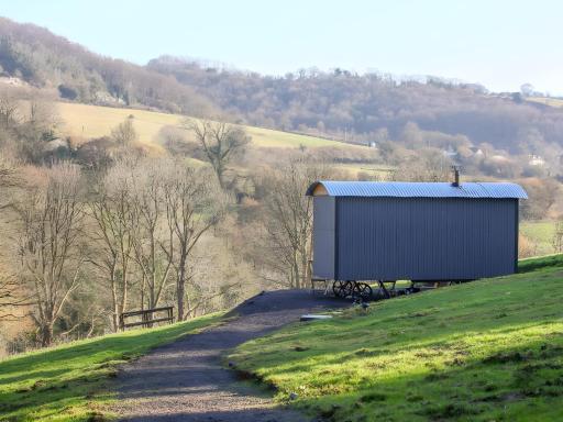 Shepherds Hut Slad Valley Cotswolds - Housity