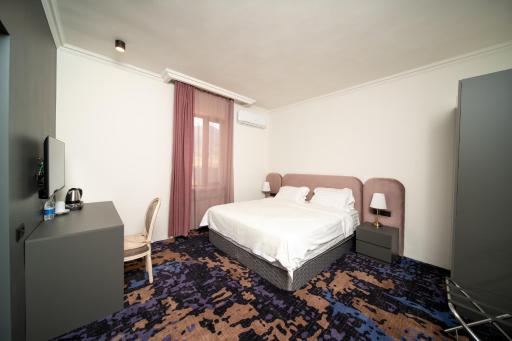 Kefilyan Family Hotel - Housity