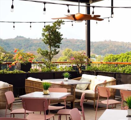 Patio by Balai Norte - Housity