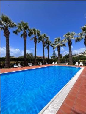 Villa Laura Residence Hotel Apartments & Studios - Housity